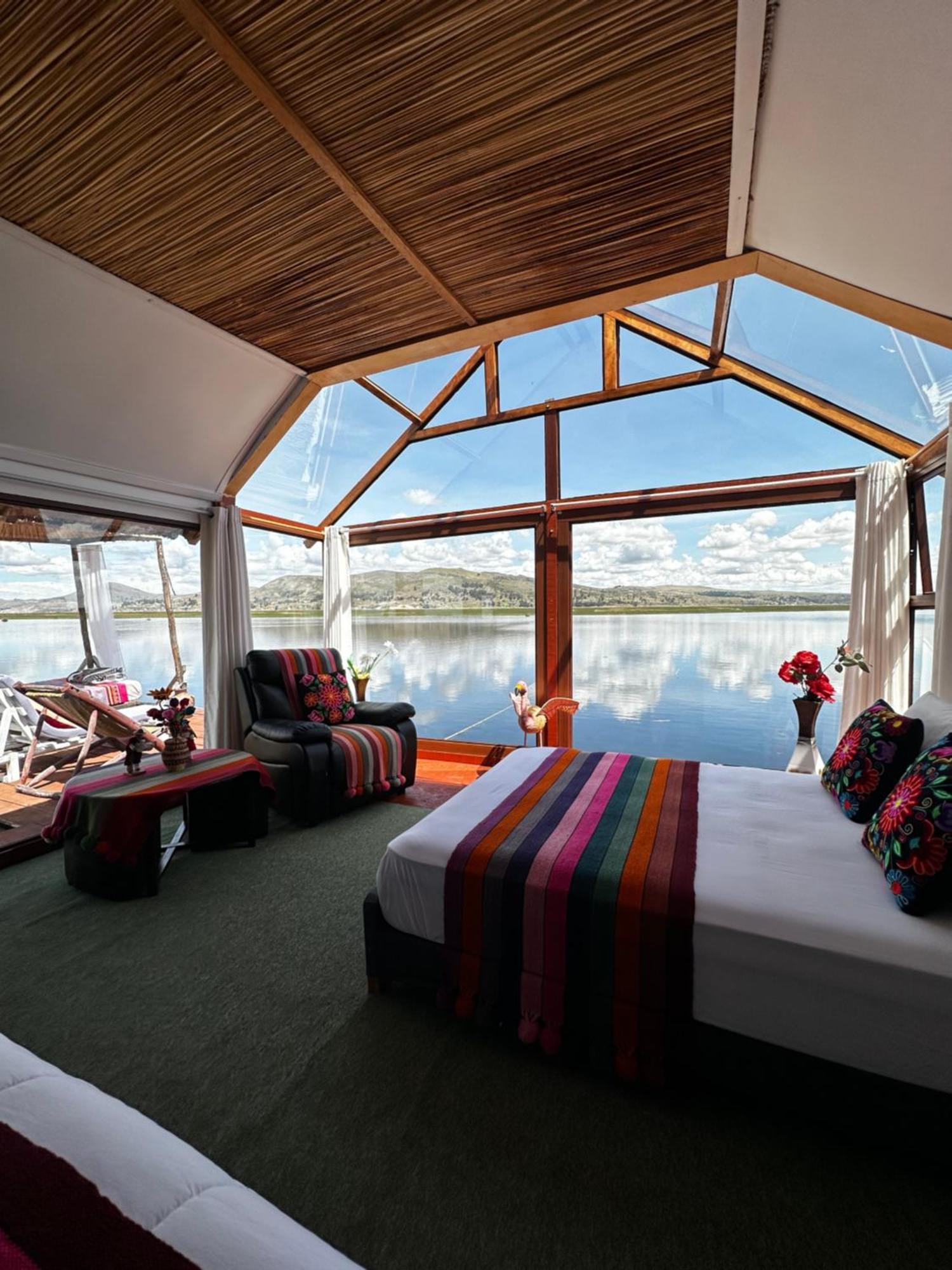 Uros Waliski Lodge Puno Exterior foto